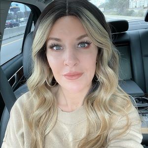 Outre Wig I Part Stevie COLOR DRFF4/CHAMPAGNE